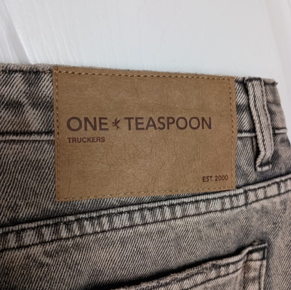NWT One Teaspoon Truckers Mid Waist Straight Leg Denim Jeans in Rust  32 $165 - Picture 11 of 16